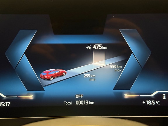 BMW i5 14 of 18