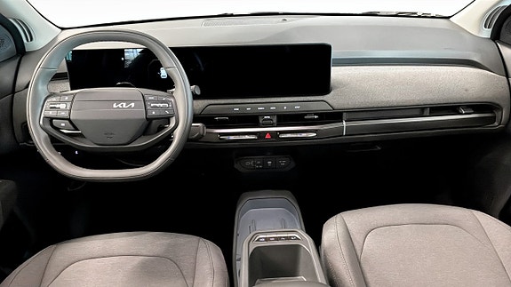 Kia EV3 7 of 12