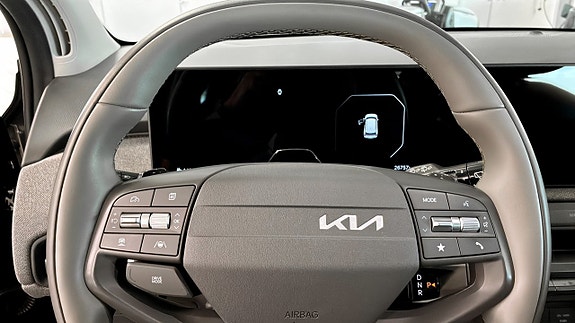 Kia EV3 10 of 12