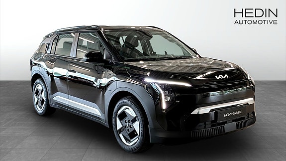 Kia EV3 3 of 12