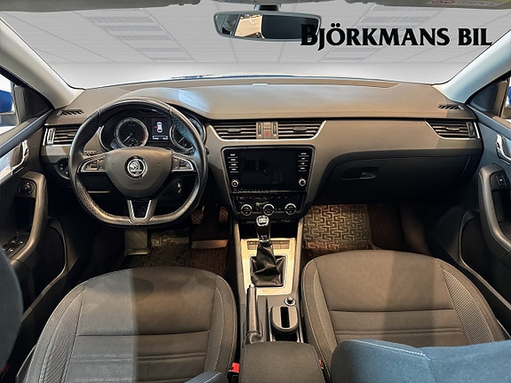 Skoda Octavia 7 of 15