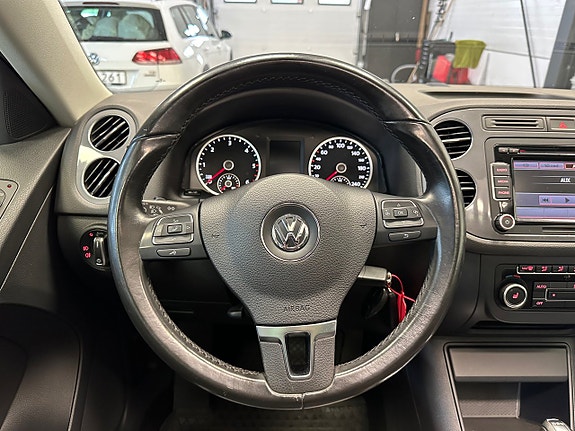 Volkswagen Tiguan 21 of 30