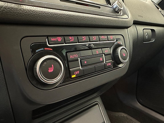 Volkswagen Tiguan 25 of 30