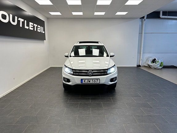 Volkswagen Tiguan 5 of 30