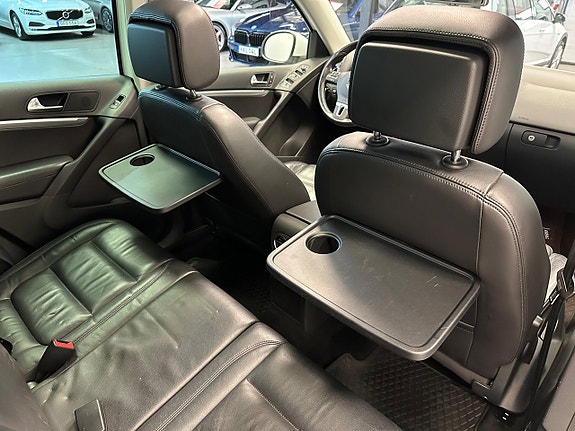 Volkswagen Tiguan 18 of 30