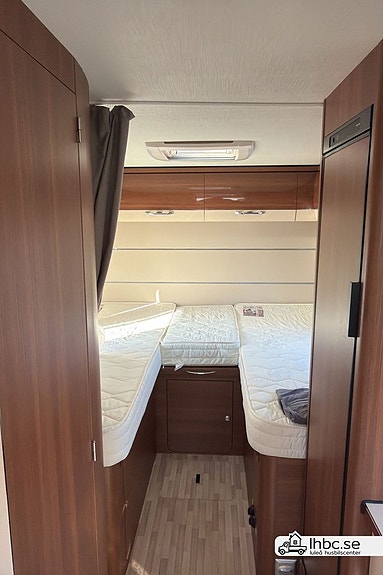 LMC T 683 G Passion 14 of 24