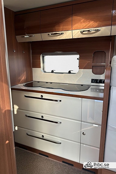 LMC T 683 G Passion 15 of 24