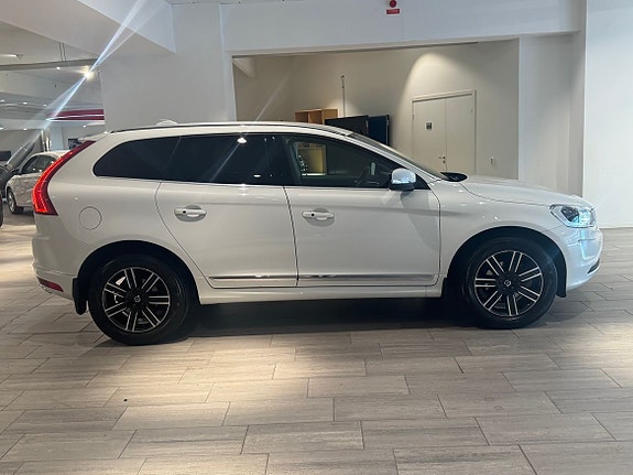 Volvo XC60 23 of 24