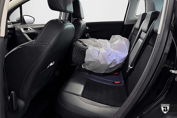 Peugeot 2008 17 of 23