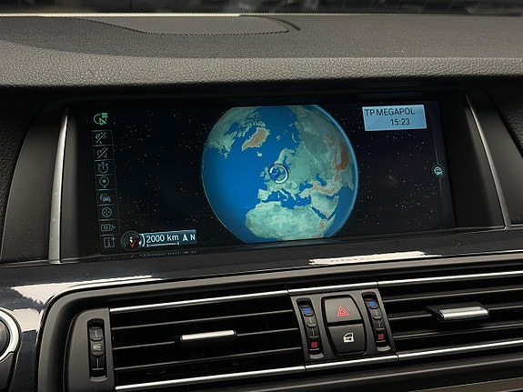 BMW 520d 15 of 25
