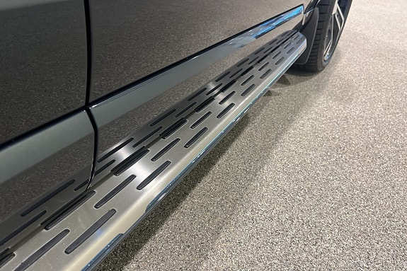 Volvo XC90 12 of 19