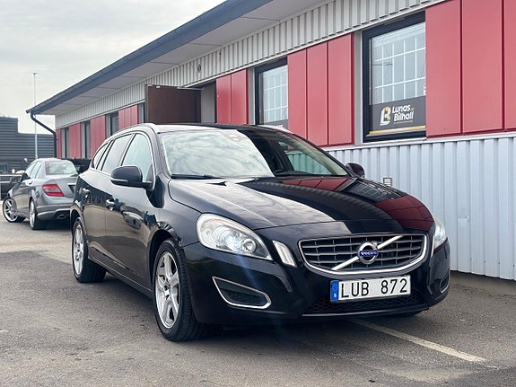 Volvo V60 5 of 26