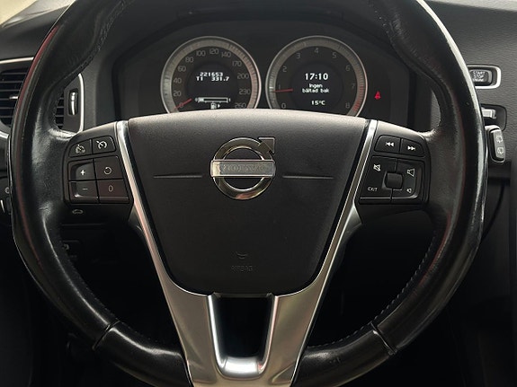 Volvo V60 12 of 26