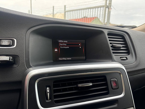 Volvo V60 25 of 26