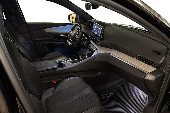 Peugeot 5008 11 of 25