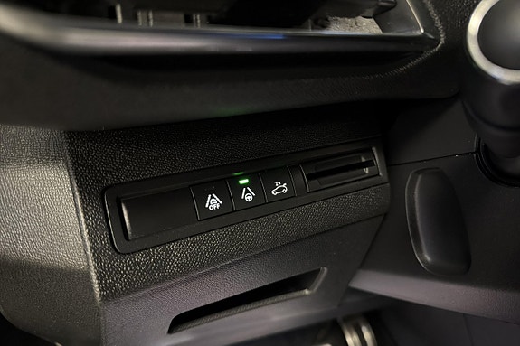 Peugeot 5008 17 of 25