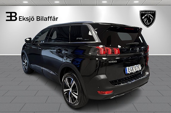 Peugeot 5008 8 of 25