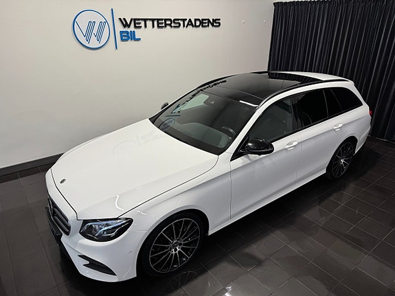 Mercedes-Benz E220 9 of 25