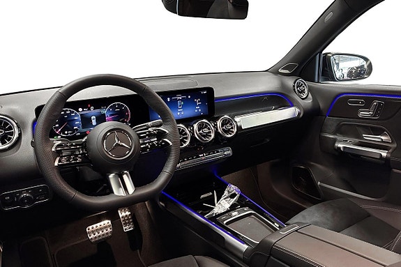 Mercedes-Benz GLB220 d 4 of 24