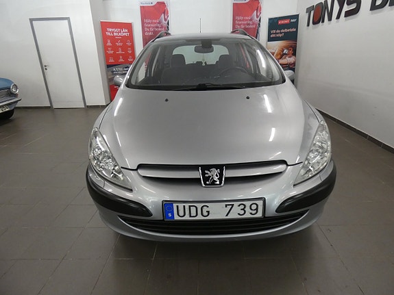 Peugeot 307 2 of 16