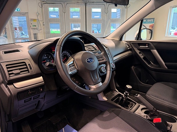 Subaru Forester 7 of 25