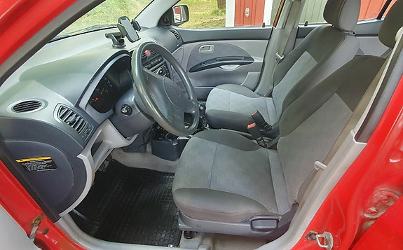 Kia Picanto 10 of 10