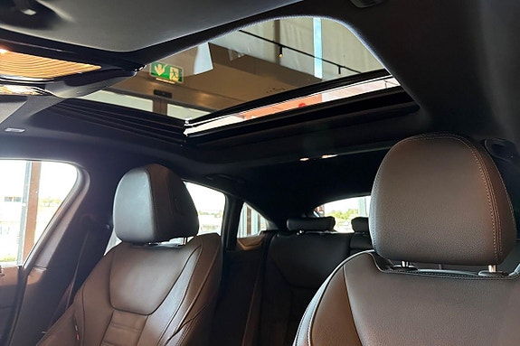 BMW i4 20 of 22