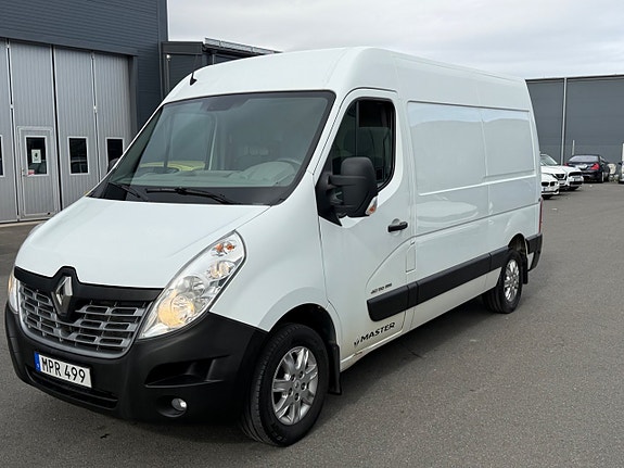 Renault Master 2 of 9