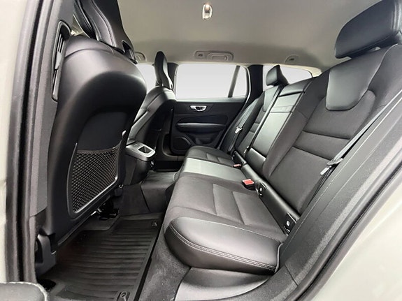 Volvo V60 11 of 20