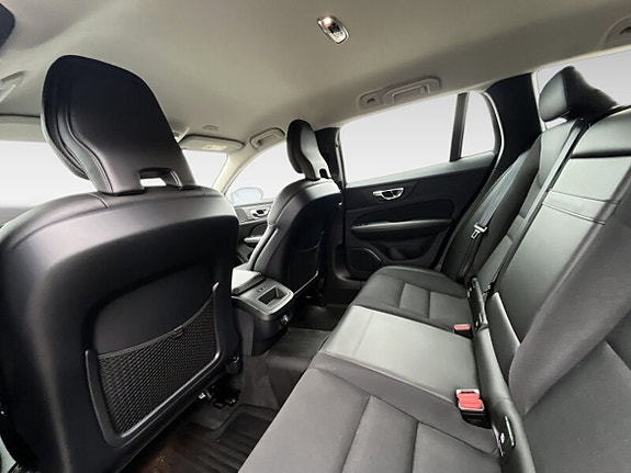 Volvo V60 12 of 20