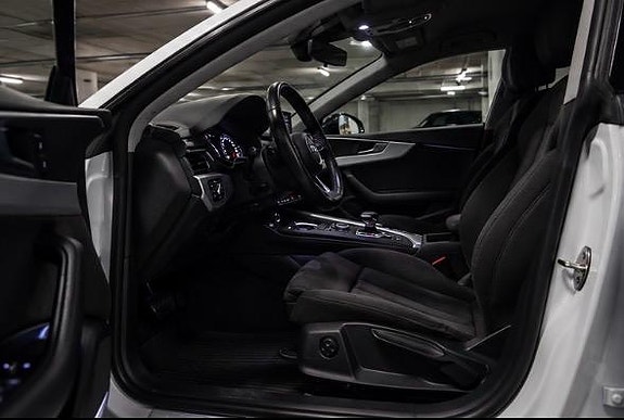Audi A5 9 of 13