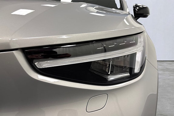 Volvo XC40 24 of 26