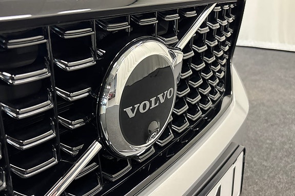 Volvo XC40 23 of 26