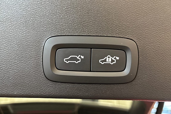 Volvo XC40 20 of 26