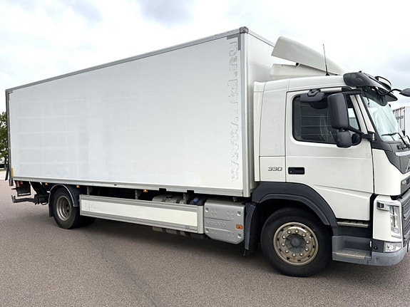 Volvo FM 42 R Distribution 2 of 9
