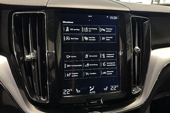 Volvo XC60 18 of 18