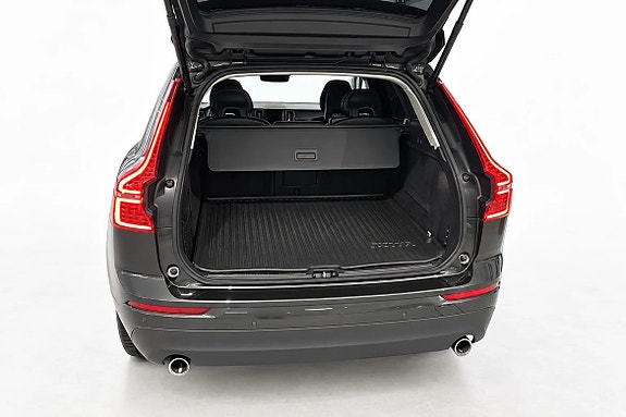 Volvo XC60 11 of 18