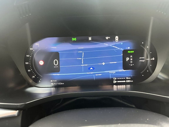 Volvo XC60 15 of 20