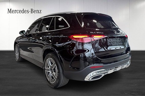 Mercedes-Benz GLC300 e 4 of 16