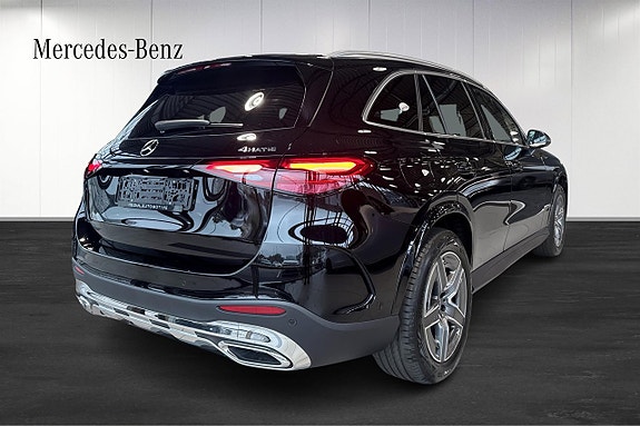 Mercedes-Benz GLC300 e 3 of 16