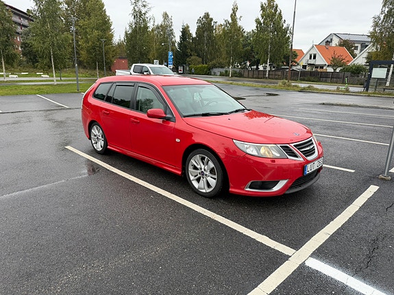 Saab 9-3 2 of 8