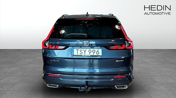 Honda CR-V 7 of 9