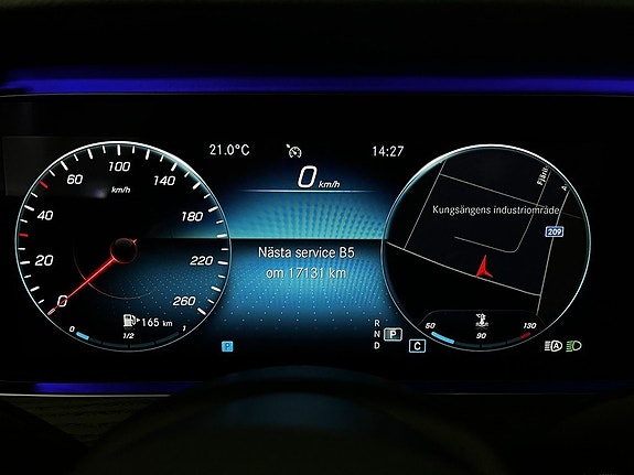 Mercedes-Benz E220 22 of 30