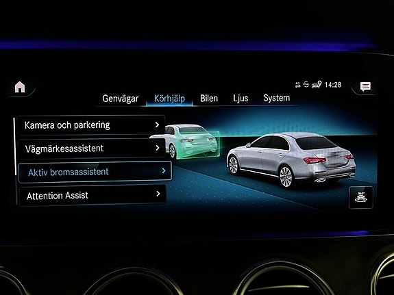 Mercedes-Benz E220 24 of 30