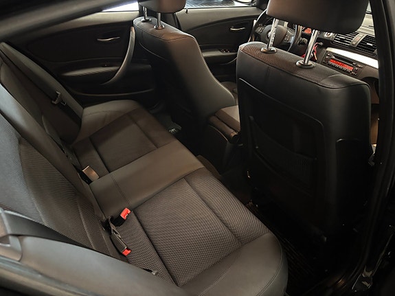 BMW 118d 15 of 17