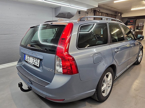 Volvo V50 4 of 12