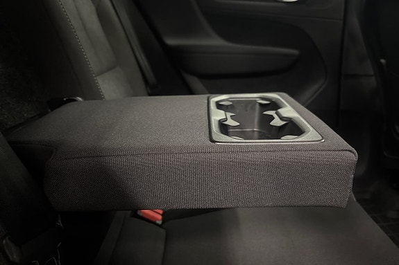 Volvo XC40 19 of 22