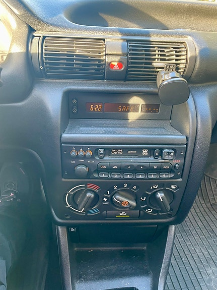 Opel Astra 7 of 12