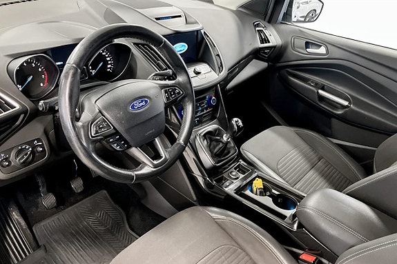 Ford Kuga 5 of 9