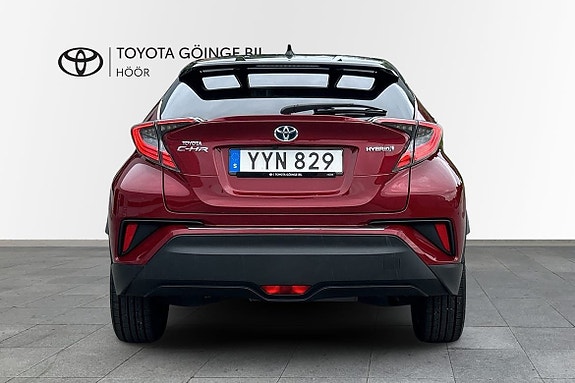 Toyota C-HR 5 of 13